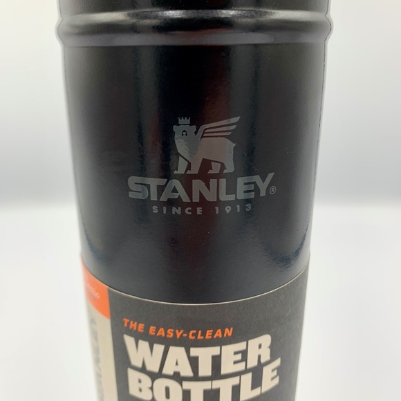 Stanley Tactical Water Bottle - Picture 1 of 8
